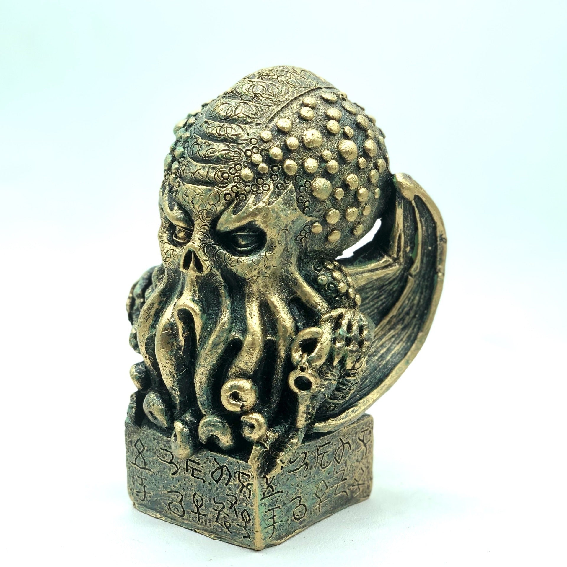 Cthulhu Statuette (PREORDER)