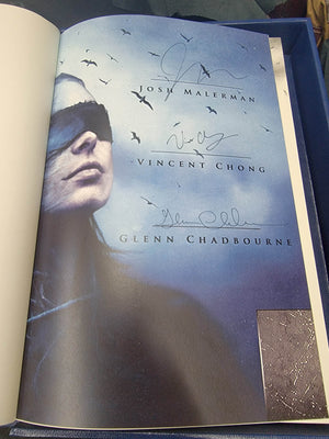 Bird Box Special Edition by Josh Malerman Deluxe Signed PC Traycased Hardcover